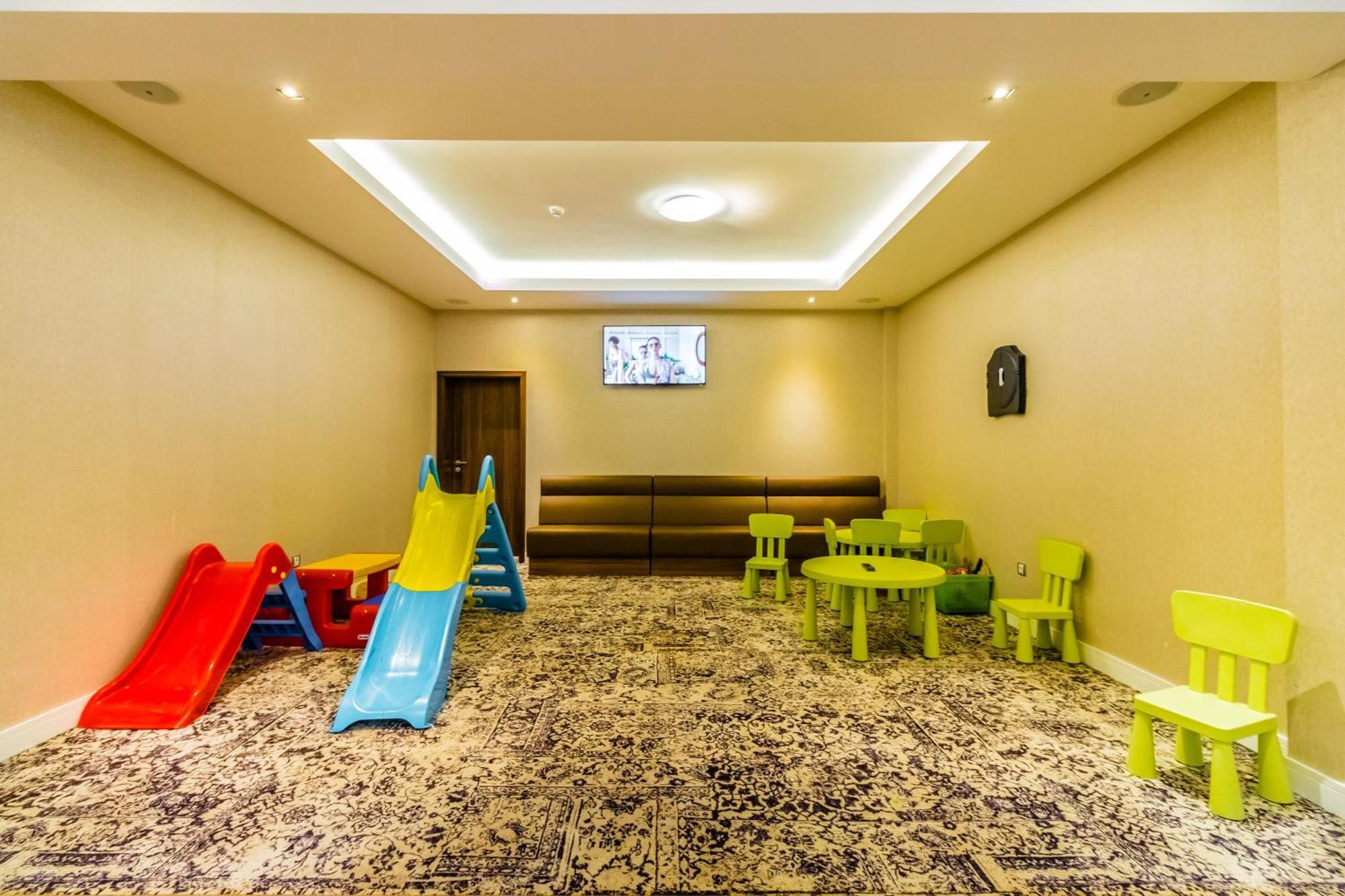 Rîşnov Radsor Hotel מראה חיצוני תמונה