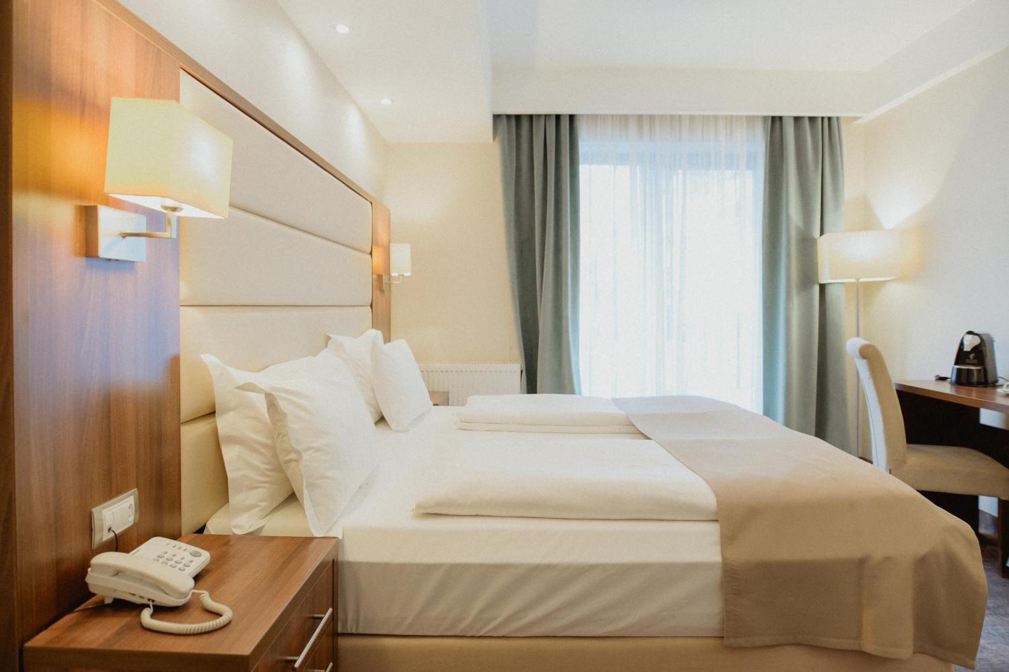 Rîşnov Radsor Hotel חדר תמונה